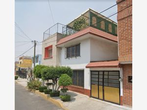 Casa en Venta en Constitucion de 1917 Iztapalapa