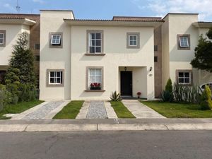 Casa en Venta en San Lorenzo Tetlixtac Coacalco de Berriozábal