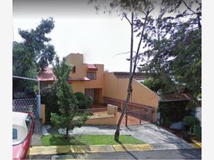 Casa en Venta en Paseos del Bosque Naucalpan de Juárez