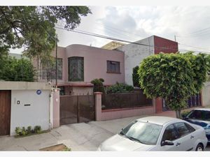 Casa en Venta en Claveria Azcapotzalco