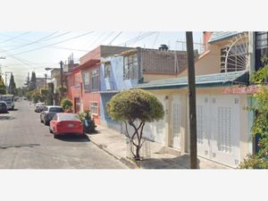 Casa en Venta en Metropolitana Tercera Sección Nezahualcóyotl