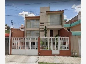 Casa en Venta en Valle Don Camilo Toluca