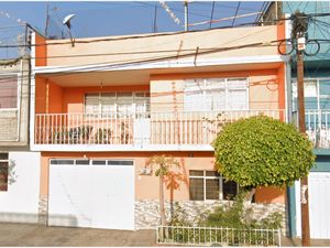 Casa en Venta en Metropolitana Tercera Sección Nezahualcóyotl