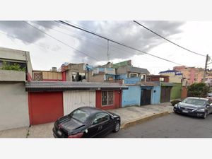 Casa en Venta en Constitucion de 1917 Iztapalapa