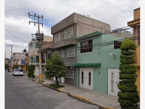 Casa en Venta en Metropolitana Tercera Sección Nezahualcóyotl