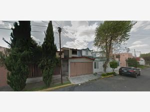 Casa en Venta en Valle Don Camilo Toluca