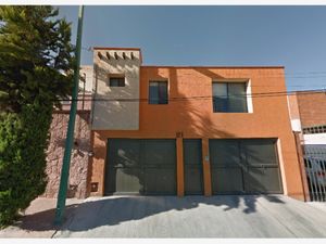 Casa en Venta en Lomas Cuarta Sección San Luis Potosí