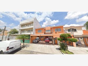 Casa en Venta en Bosques de La Victoria Guadalajara