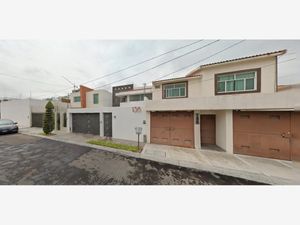 Casa en Venta en Colinas del Cimatario Querétaro