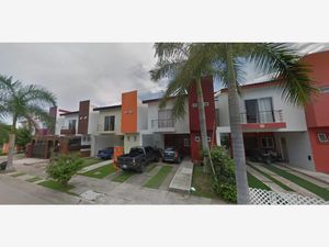 Casa en Venta en Residencial Fluvial Vallarta Puerto Vallarta