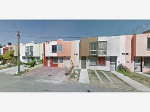 Casa en Venta en Parques de Zapopan Zapopan