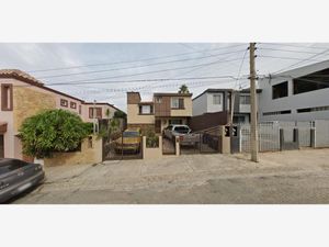 Casa en Venta en Playas de Tijuana Sección Costa de Oro Tijuana