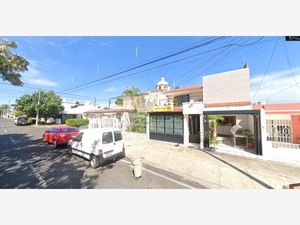 Casa en Venta en Las Aguilas Zapopan