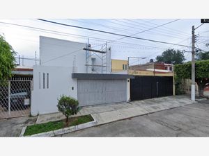 Casa en Venta en La Calma Zapopan