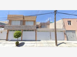 Casa en Venta en Bosques de Colon Toluca