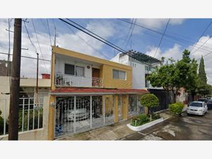 Casa en Venta en Jardines Alcalde Guadalajara