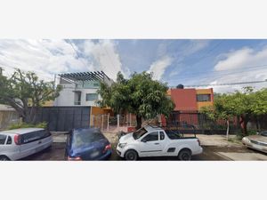 Casa en Venta en Jardines Alcalde Guadalajara