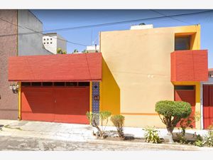 Casa en Venta en Los Pilares Puebla