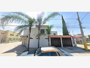 Casa en Venta en El Condado Plus León