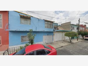 Casa en Venta en Metropolitana Tercera Sección Nezahualcóyotl