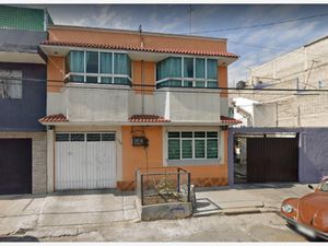 Casa en Venta en Las Aguilas Nezahualcóyotl