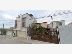 Casa en Venta en La Fuente Playas de Rosarito