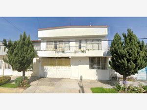 Casa en Venta en Unidad Victoria Toluca