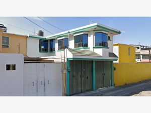 Casa en Venta en Jardines de la Hacienda Norte Cuautitlán Izcalli