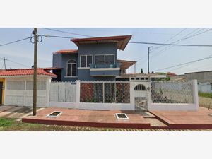 Casa en Venta en Los Laureles Tapachula