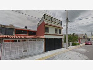 Casa en Venta en Villas Santín Toluca