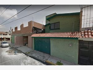 Casa en Venta en Del Parque Toluca