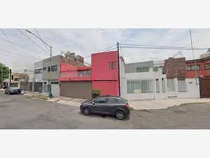 Casa en Venta en El Rosedal Coyoacán