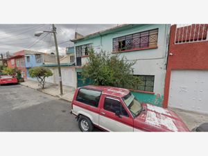 Casa en Venta en Metropolitana Tercera Sección Nezahualcóyotl