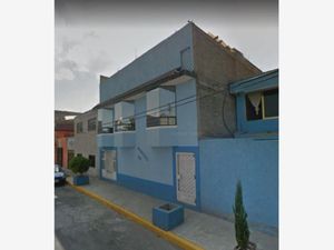 Casa en Venta en Vergel de Guadalupe Nezahualcóyotl