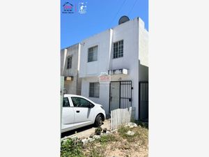 Casa en Venta en Arboledas Altamira