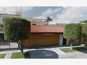 Casa en Venta en Bugambilias Zapopan