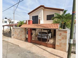 Casa en Venta en Residencial Pensiones III (II) Mérida