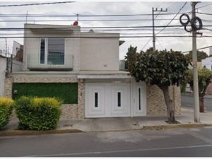 Casa en Venta en Claveria Azcapotzalco