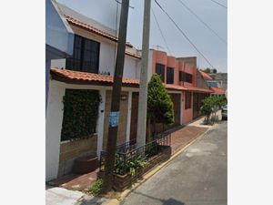 Casa en Venta en Constitucion de 1917 Iztapalapa