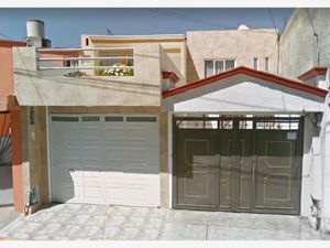 Casa en Venta en La Providencia Metepec