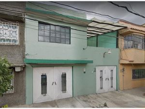 Casa en Venta en Metropolitana Tercera Sección Nezahualcóyotl