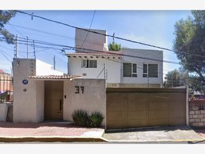 Casa en Venta en San Nicolás Totolapan La Magdalena Contreras