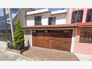 Casa en Venta en Constitucion de 1917 Iztapalapa