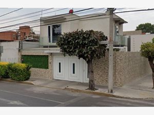 Casa en Venta en Claveria Azcapotzalco