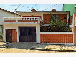 Casa en Venta en Sostenes Mejia Blanco Xalapa
