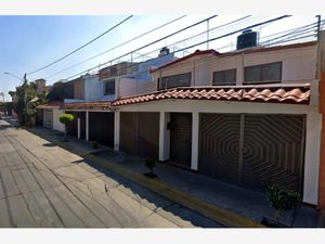 Casa en Venta en Bosques de Aragon Nezahualcóyotl