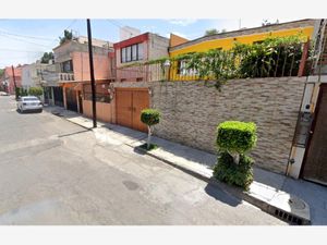 Casa en Venta en Ex-Hacienda El Rosario Azcapotzalco