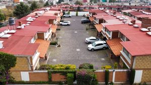 Casa en venta, Residencial La Loma, San Felipe Tlalmimilolpan, Toluca
