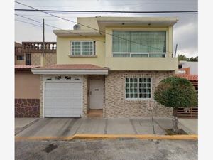 Casa en Venta en Jardines de Santa Monica Tlalnepantla de Baz