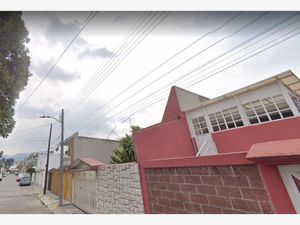 Casa en Venta en Villa de las Flores 2a Sección (Unidad Coacalco) Coacalco de Berriozábal